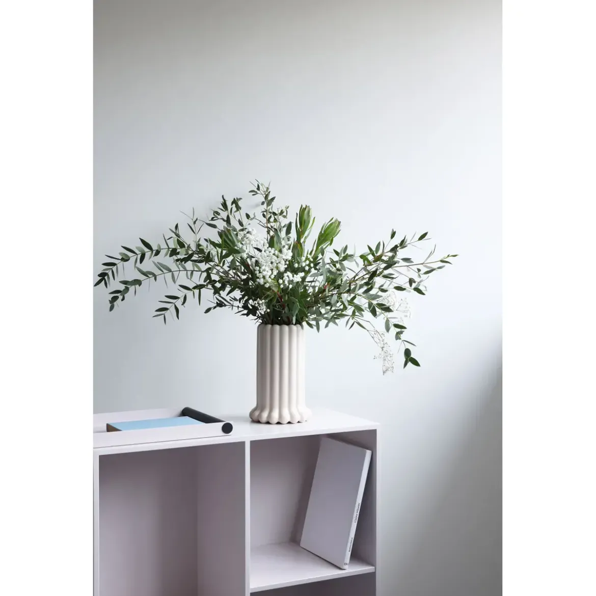 Design Letters Vase 24 cm Tubular beige