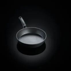 Fissler Pfanne 28 cm Adamant Comfort schwarz