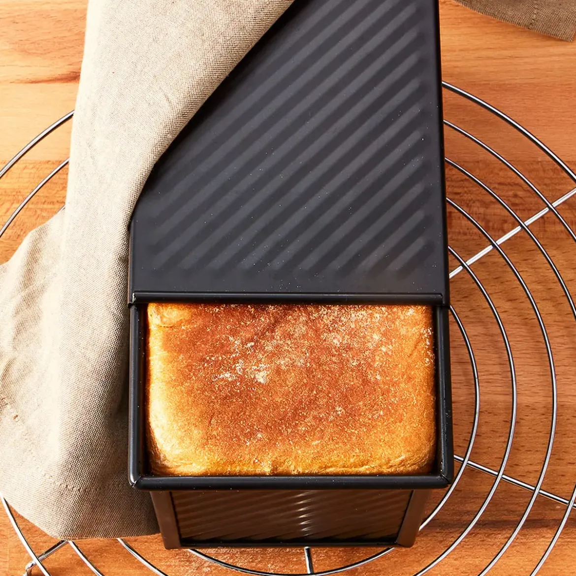 RBV Birkmann Toastbrot Backform 21cm mit Deckel schwarz Bread Buddies