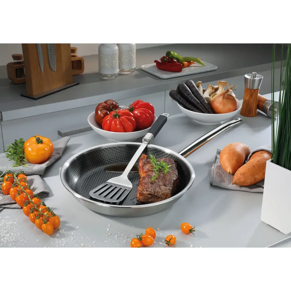 Spring Bratpfanne 24 cm Vulcano Cut Resist Pure