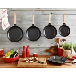 Staub Bratpfanne 28 cm schwarz