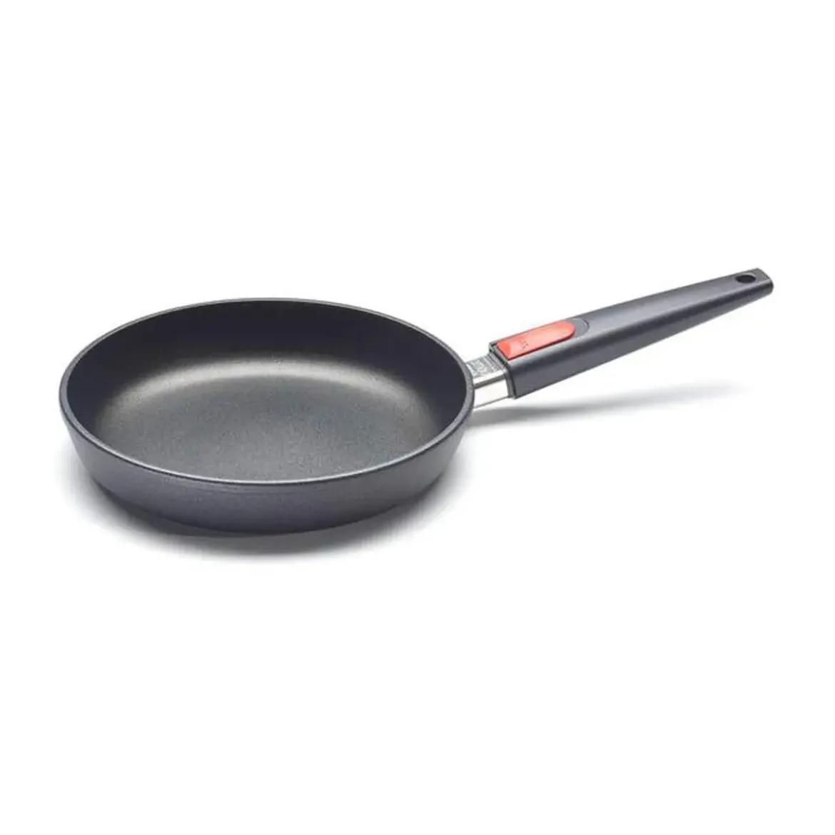 Woll Guss-Pfanne 24 cm Titanium Nowo