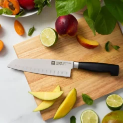 Zwilling Vier Sterne Santokumesser 16 cm schwarz